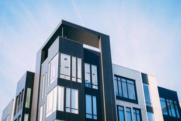 Choosing a Qualified Intermediary for Apartment Building Exchanges Over $5 Million